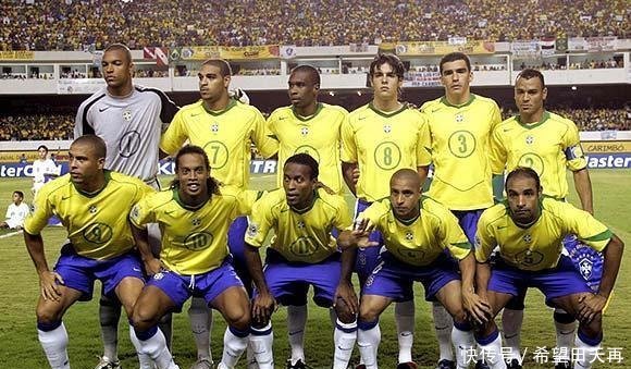 更因为他在 更因为他在