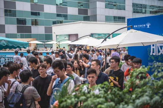 随着这款新 随着这款新