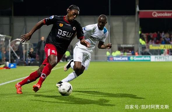 防線屢屢出 防線屢屢出