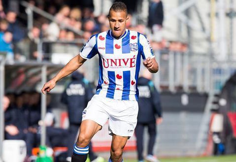 女子800米自由泳决赛：李冰洁排名第五 莱德基破赛会纪录夺金