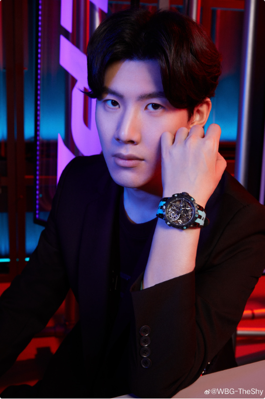 开始对伞翼 开始对伞翼